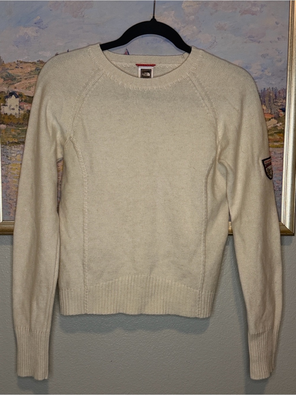 The North Face Cream Crewneck Raglan Sweater - Women's small (bin12)